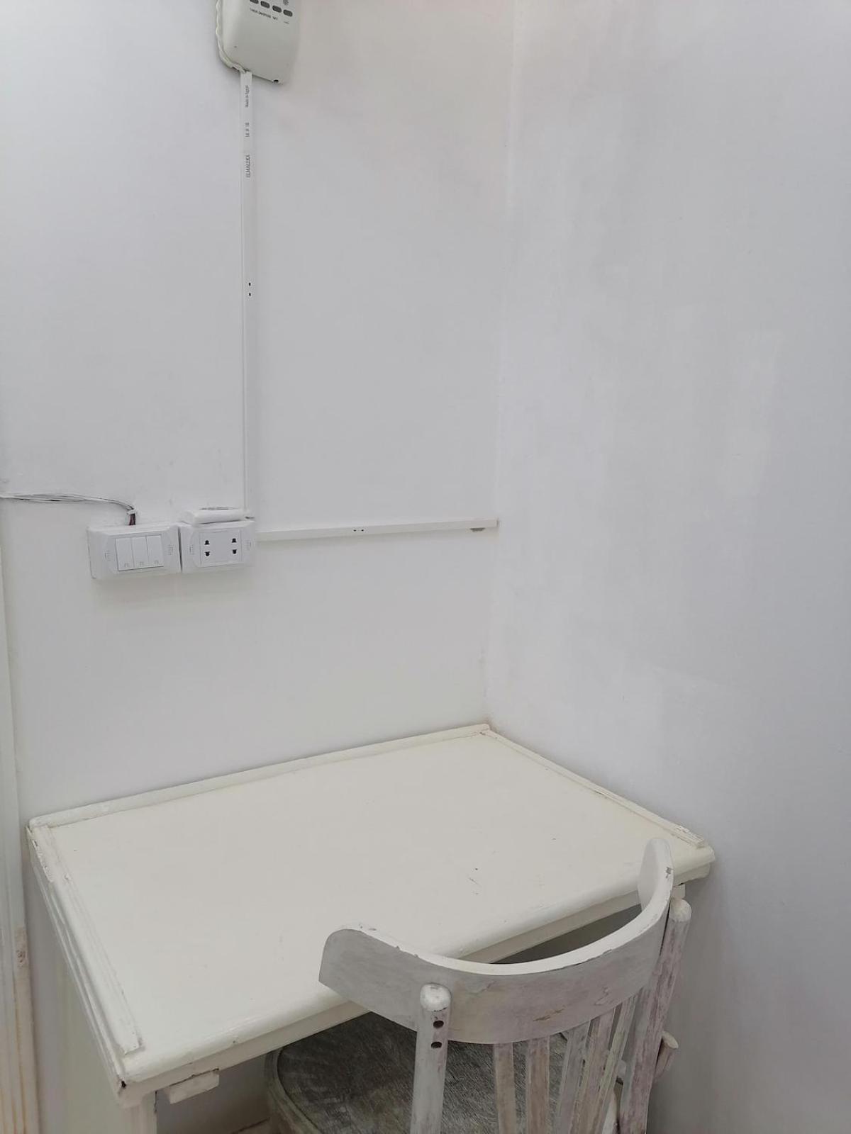 Cozy Room1 *