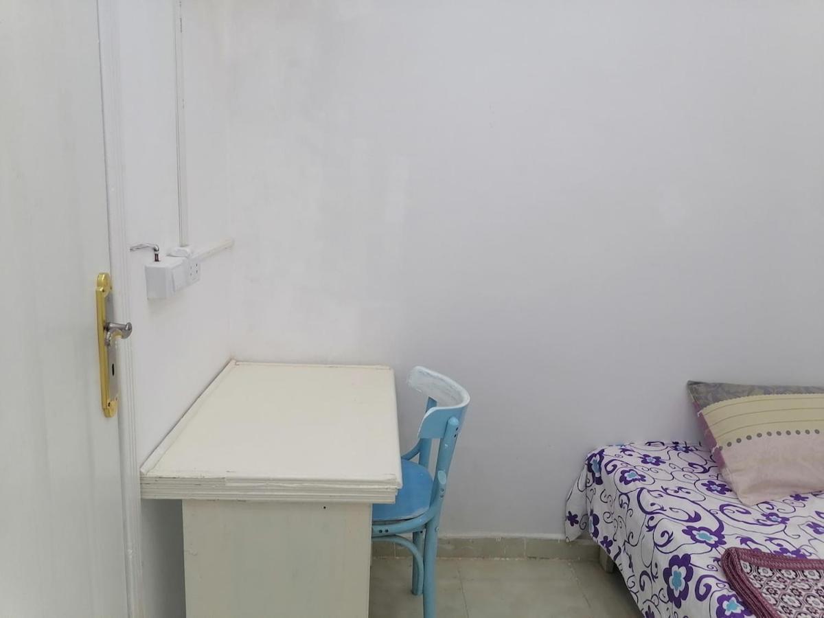 Cozy Room1